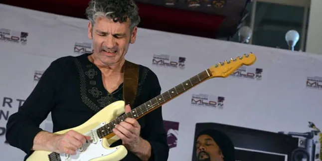 'Java Jazz Festival 2012', Chris Standring Nyanyi 12 Lagu
