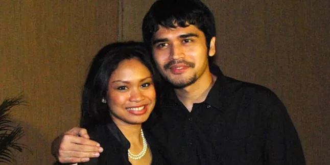 Rizky Hanggono Siap Jadi Satpam Istri