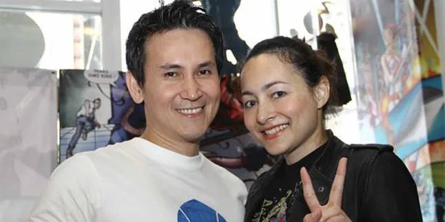 Dewi Rezer Ingin Lahirkan Superhero