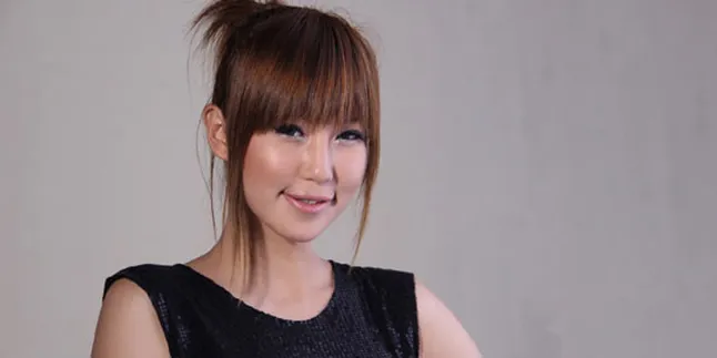 Aelke Mariska Hidupkan Kembali Vokal Grup Lama