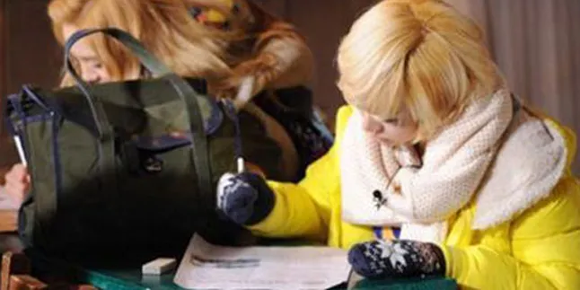 Sunny Rebut Gelar ‘Best Brain Idol’