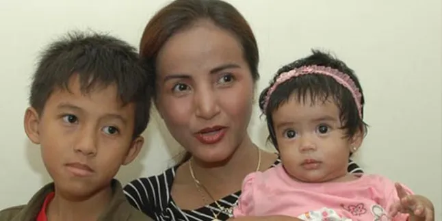 Keluarga Moerdiono Tantang Machica Buktikan Pernikahan!