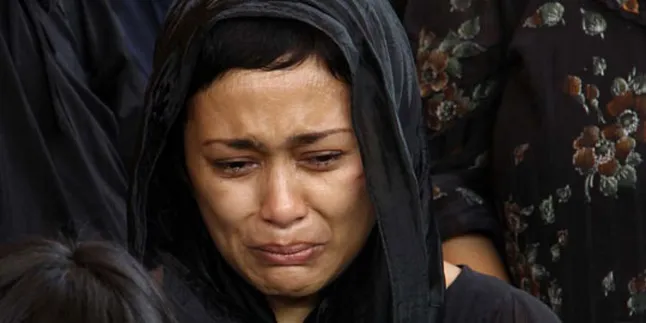 Pesan Almarhum Ayahanda ke Sarah Sechan!