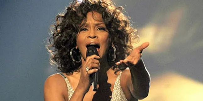 Whitney Houston Wariskan Semua Hartanya Untuk Bobbi