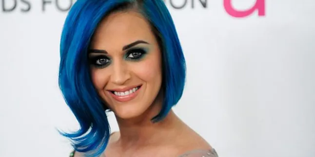 Katy Perry Pacari Model Perancis?