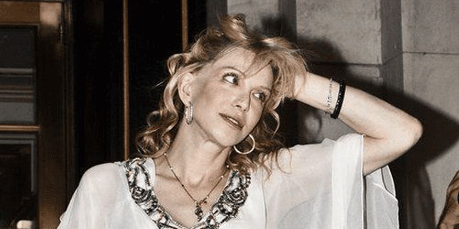 The Muppets Bikin Gusar Courtney Love