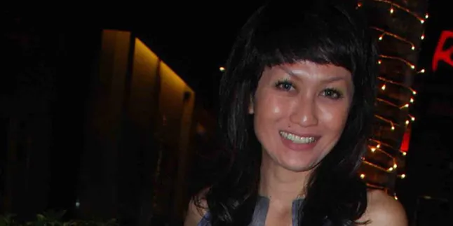 Sisca Dewi Tak Mau Komentar Soal Keluarga Roy Marten