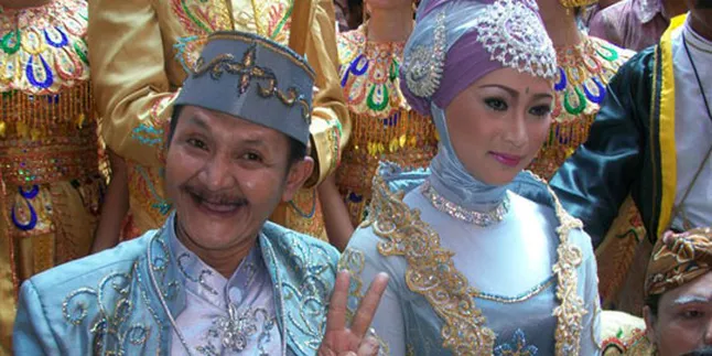 Heboh! Ki Daus Nikahi Cewek Muda