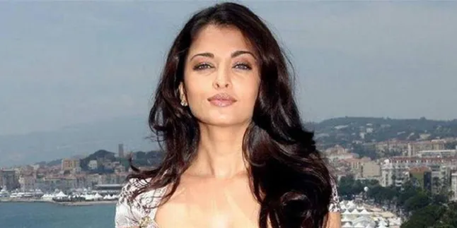 Akhirnya Anak Aishwarya Rai Punya Nama?