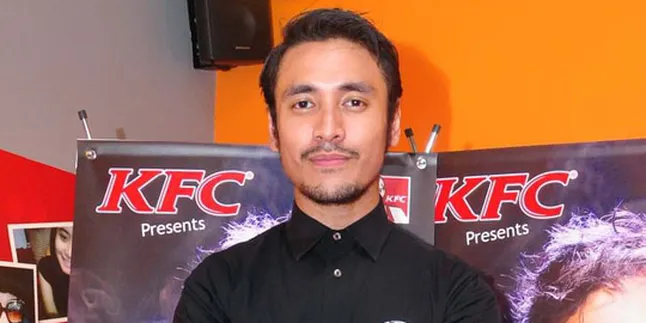 Ello: Album 'TAUB MUMU' Spesial