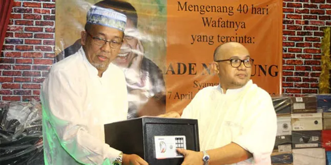 Ramon Papana Juga Serahkan Brankas Ade Namnung