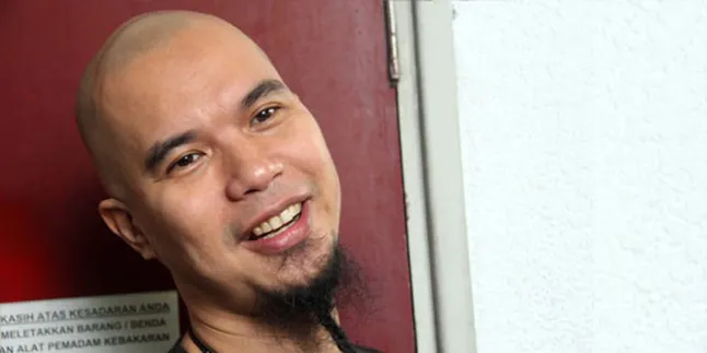 Ahmad Dhani Bantah Tak Peduli Kasus Dewi Perssik