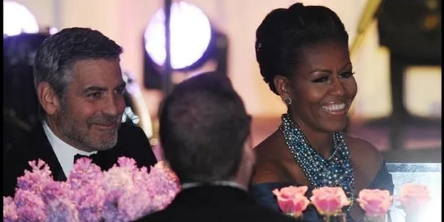 George Clooney 'Tukar' Pacar Dengan Istri Obama