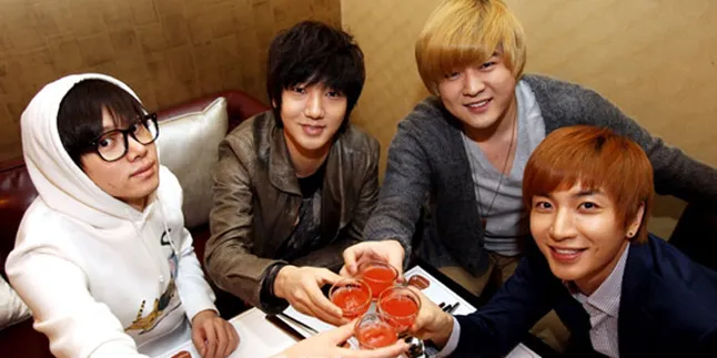 Jika Idol Grup K-Pop Bertingkah Konyol