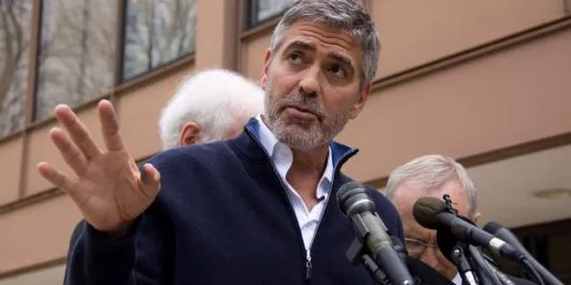 George Clooney Tak Menyesal Ditangkap!