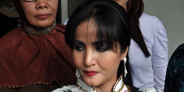 Dituding Menipu, Machica Mochtar Pasrah