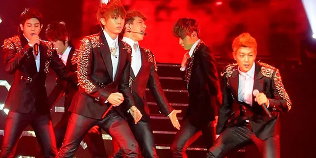 Beruntung, Gadis Ini Diperebutkan Member B2ST!