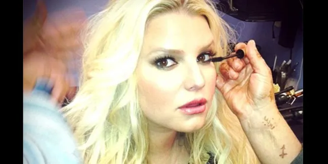 Jessica Simpson Terancam Jadi Hidran Air