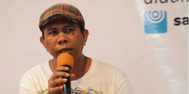 Denny Sakrie: Jadi Musisi Jangan Cengeng!