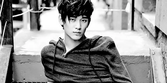 Artis Korea Paling Hot Adalah...