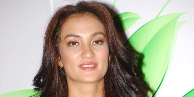 BBM Naik, Atiqah Hasiholan Bingung Dengan Indonesia