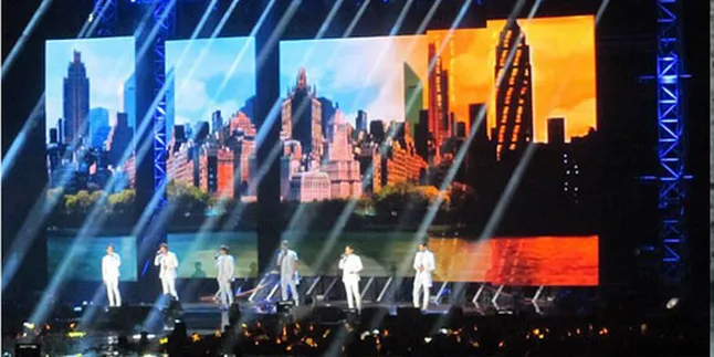 Konser Comeback, Shinwa Datangkan 20 Ribu Fans