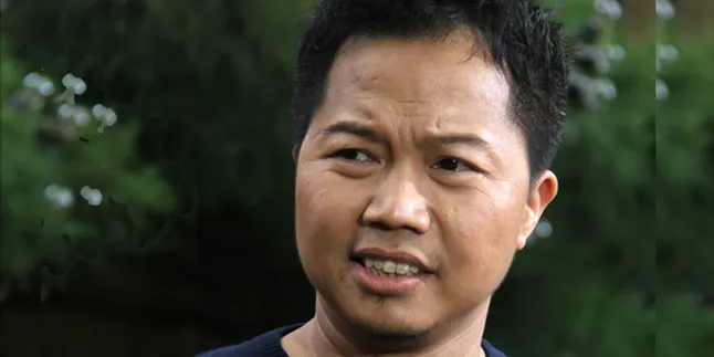 Jeans Butut Sandhy Sondoro Dibuang Pacar