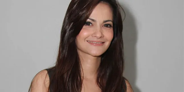 Cut Tary Ingin Wawancarai Presiden