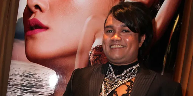 Tawaran Booking Menggila, Tata Liem Tak Tergoda