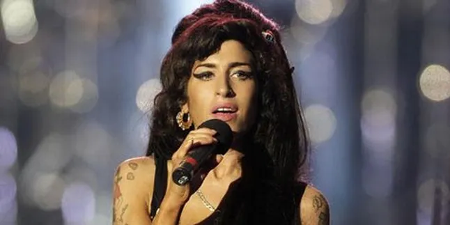 Mantan Suami Amy Winehouse Tak Dapatkan Apa-Apa