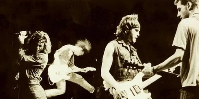 Poster Konser Pearl Jam Laku 22 Juta Rupiah!