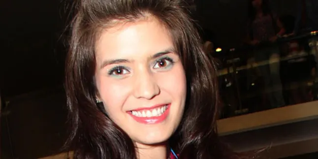 Jelang Menikah, Carissa Putri Lakukan Siraman