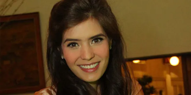 Siraman, Aura Carissa Putri Tampak 'Terang'