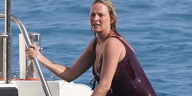 Liburan Ibu Hamil Ala Uma Thurman Liburan Ibu Hamil Ala Uma Thurman