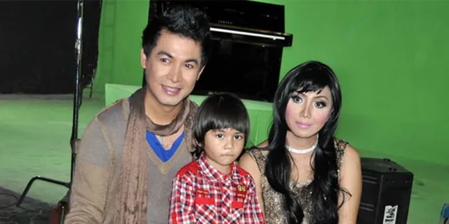 Netta Puspita Gandeng Suami Nyanyikan Lagu Pasha Ungu