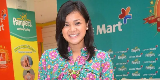 Nirina - Ernest Utamakan Pendidikan Anak