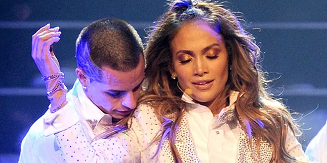 Casper Smart Cintai Jennifer Lopez Lewat Tato Casper Smart Cintai Jennifer Lopez Lewat Tato