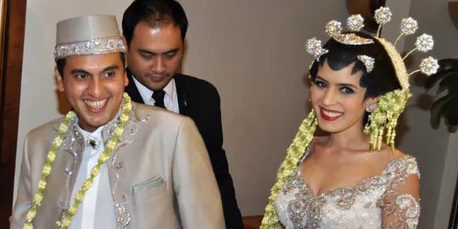 Suami Tak Batasi Karir Carissa Putri