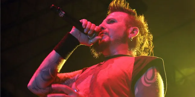 Hellyeah: Jakarta, Kalian Rock 'n Roll!