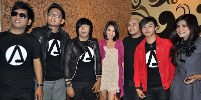 Curhatan Tya Ariestya Jadi Single The Alinz