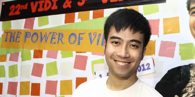 Usia 22, Vidi Tetap Jomblo