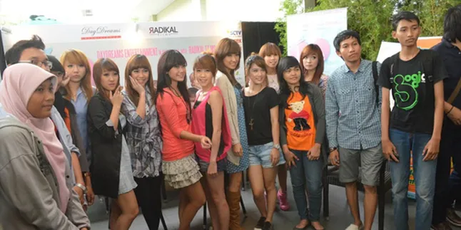 Chibi Wannabe Pukau Cherry Belle