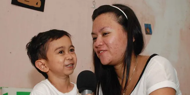 Ulang Tahun, Daus Mini Diwawancara Mendadak