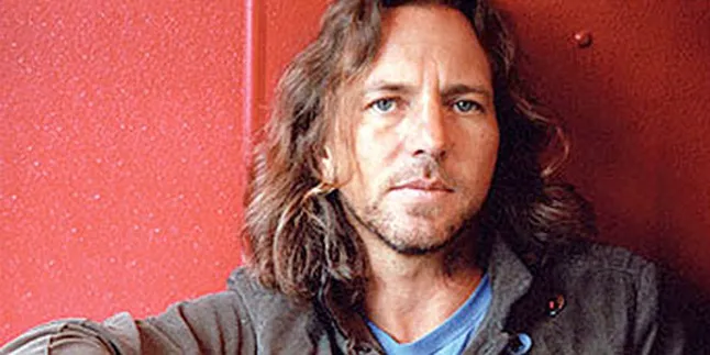 Sembuh Dari Cedera, Eddie Vedder Kembali Tur