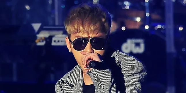 Junhyung B2ST Fashionista No. 1