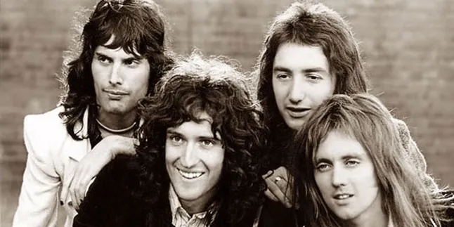 Album GREATEST HITS Queen Kuasai Inggris