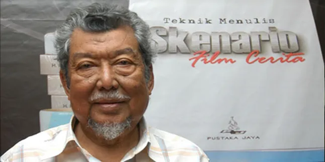 Sejumlah Artis Kawal Jenazah Misbach Yusa Biran