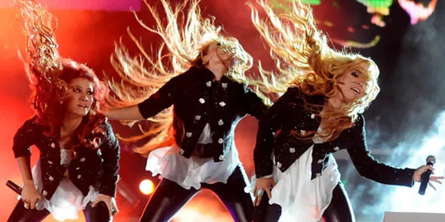 Iwak Peyek Dinyanyikan di OVJ, Trio Macan Bangga