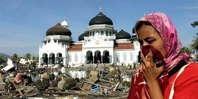 Selebritis Indonesia dan Asia Berdoa Untuk Gempa Aceh