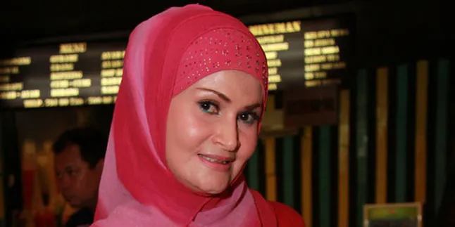 Cut Yanti Masih Trauma Tsunami Aceh